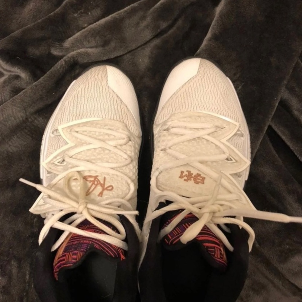 Kyrie 5s